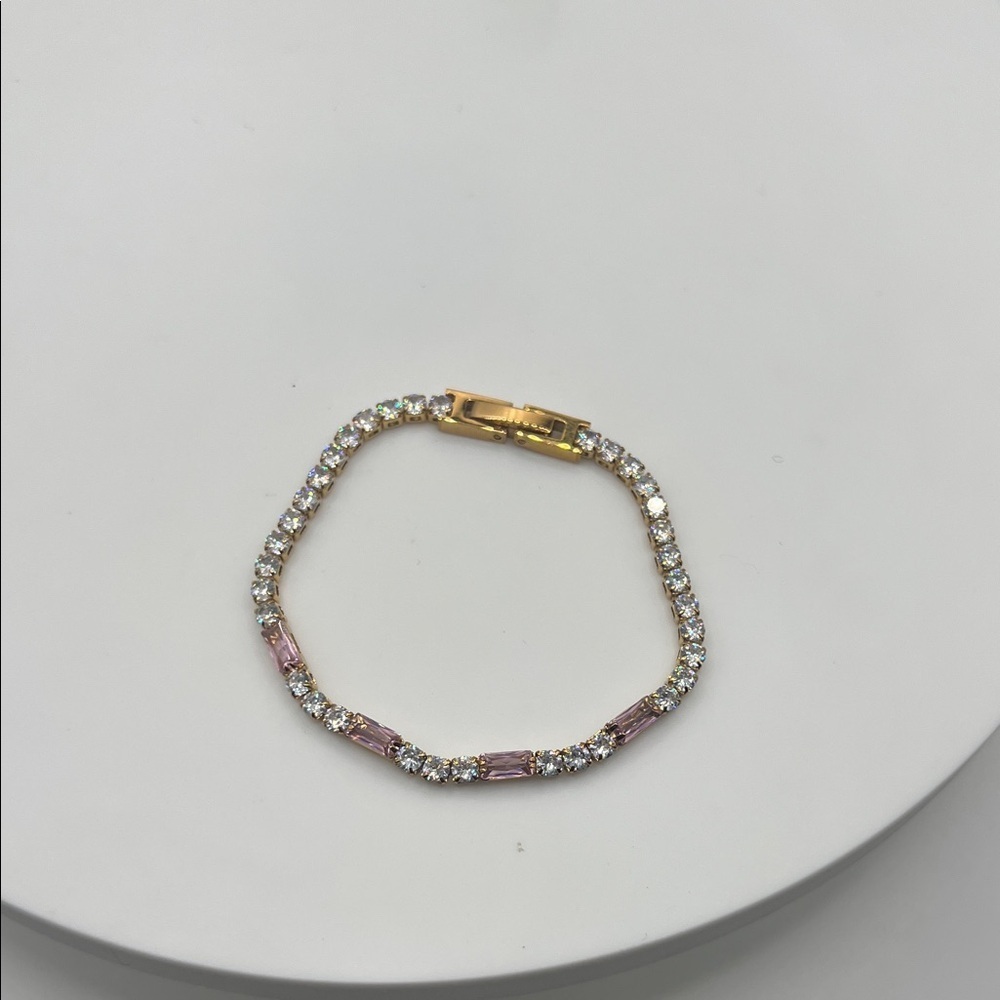 454. Elegant Gold and Pink Bracelet